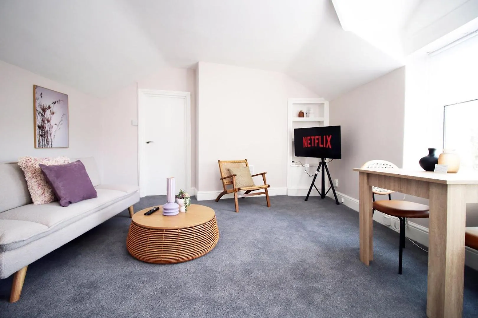 Stay With Free Parking At Archer Road, Penarth Cardiff 0*,