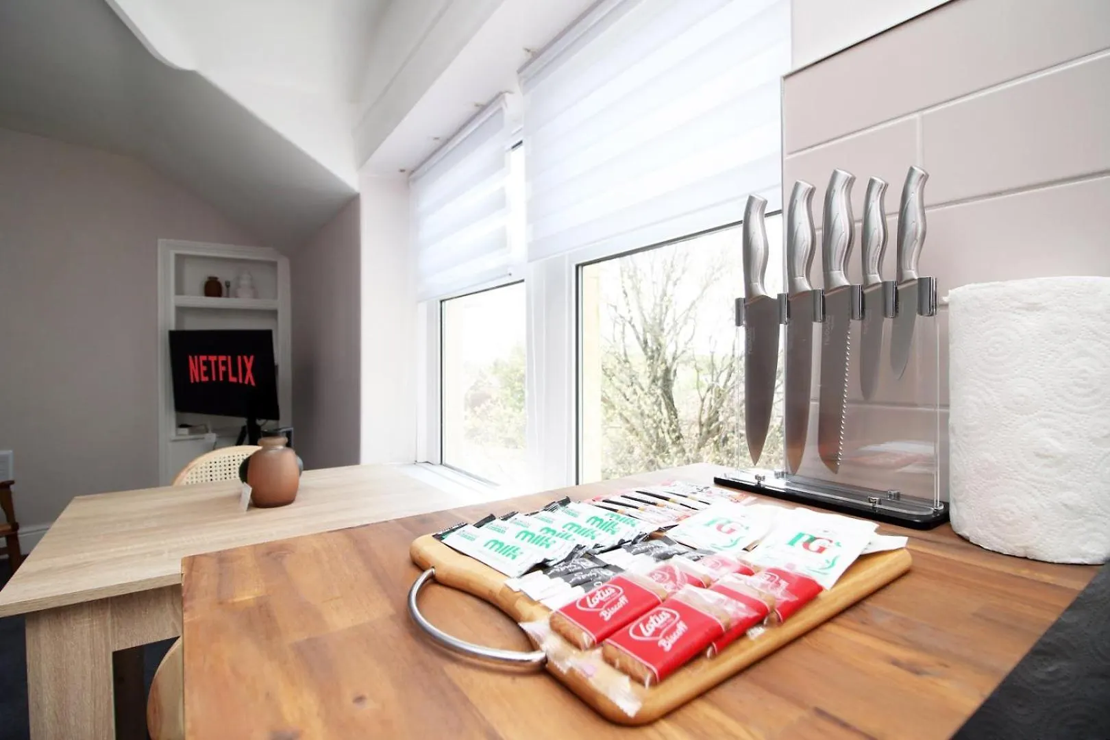 Stay With Free Parking At Archer Road, Penarth Cardiff 0*,  United Kingdom